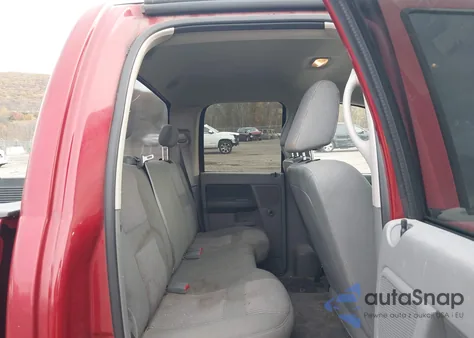 2006 Dodge Ram 1500 Slt/Trx4 Off Road/Sport из США, поврежденный, VIN 1D7HU18N06J221541